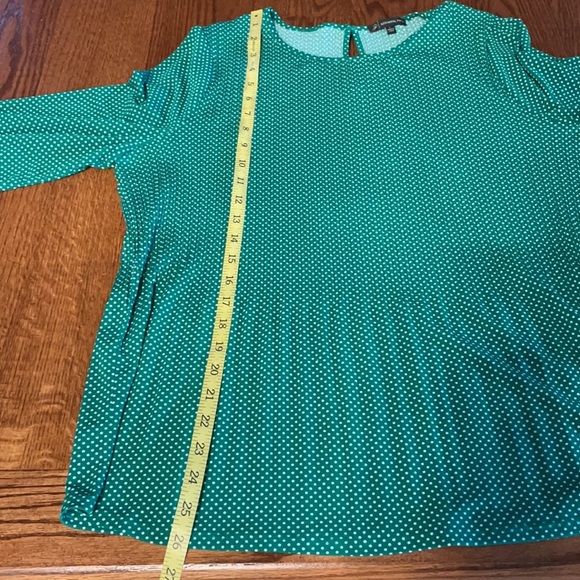 ADRIENNA PAPELL EMERALD GREEN WITH WHITE DOTS GENTLE PLEATED BLOUSE Size L - Picture 11 of 15